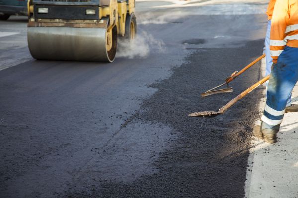 Asphalt Road Repair in Valparaiso