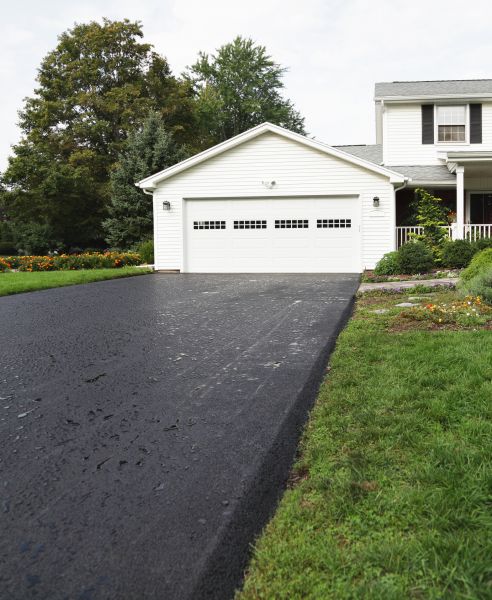 Blacktop Driveway Paving in Valparaiso