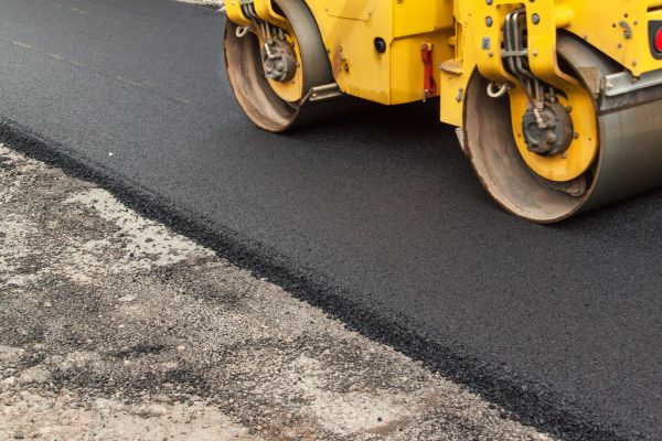 Driveway Asphalt Paving in Valparaiso