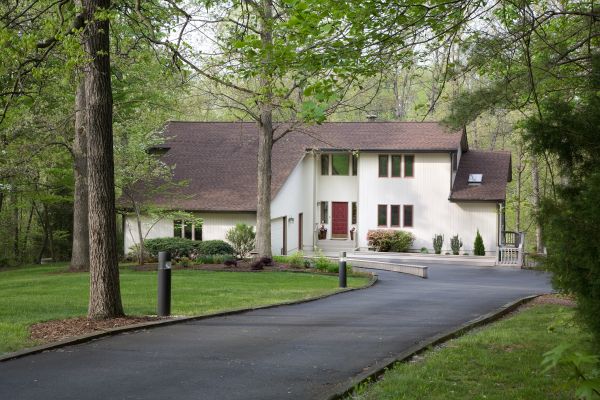 Driveway Resurfacing in Valparaiso