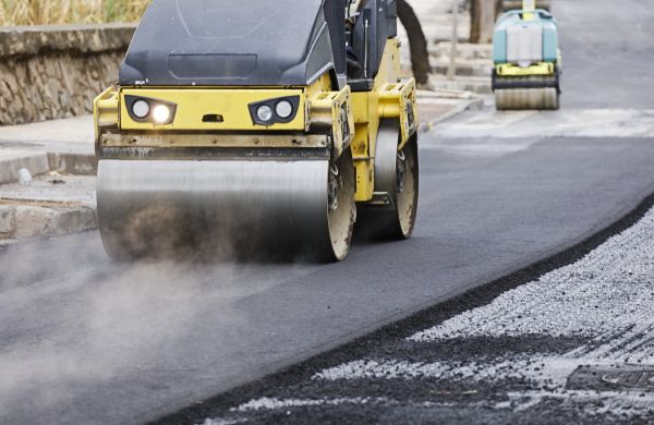 Tarmac Paving in Valparaiso