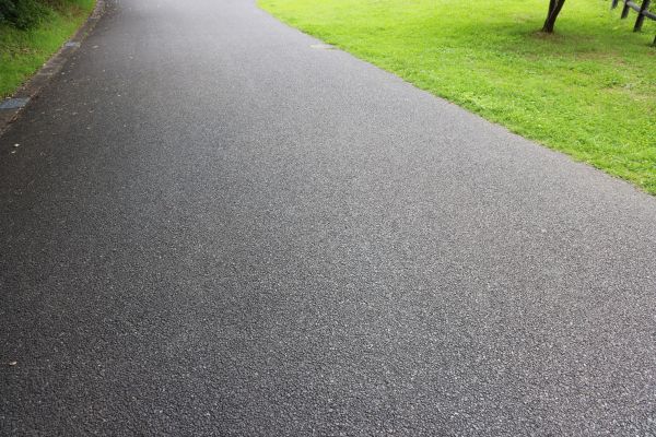 Tar And Chip Driveway Paving in Valparaiso