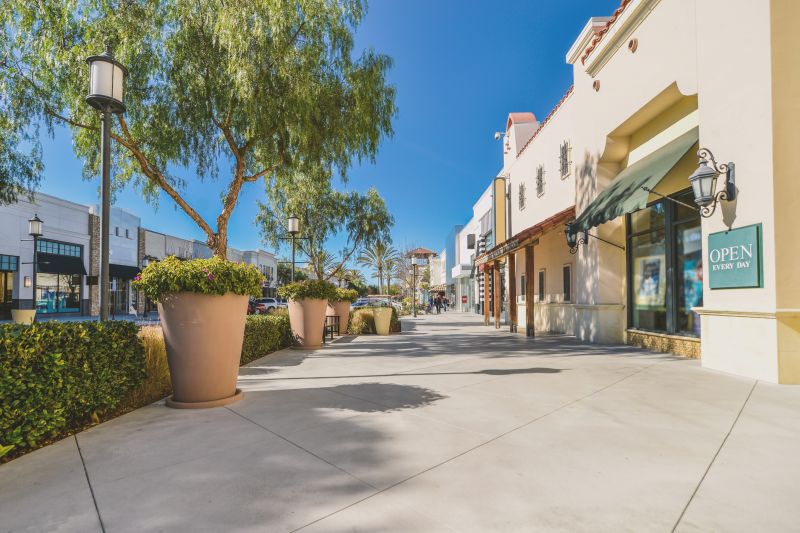 Commercial Paving